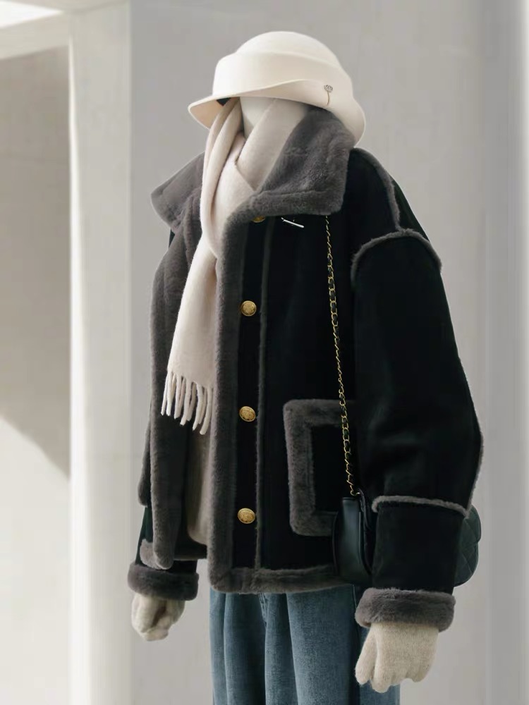女装